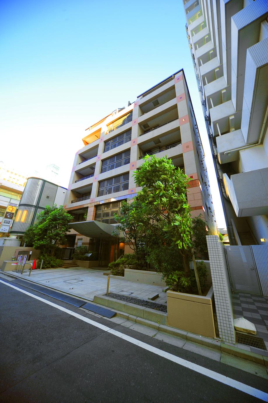 Local appearance photo