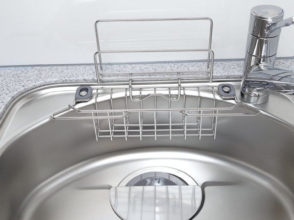 Kitchen.  [Kitchen work space of the room] Plenty of working space at the kitchen counter to process the food. We have adopted a wide range of facilities to the sink to wash in smoothly, such as large pot.