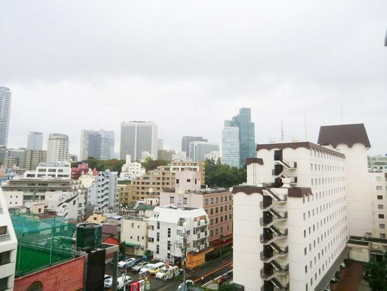 View photos from the dwelling unit