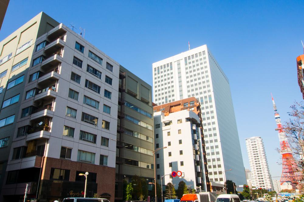 Local appearance photo. Local (12 May 2013) Shooting