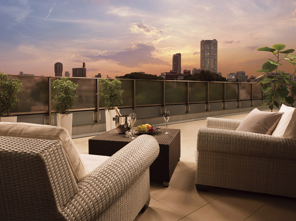 Living.  [roof balcony]  ※ To those obtained by photographing the 120SC model room, In fact a somewhat different in what was synthesized view photos overlooking the west direction from the construction site 10-floor equivalent (October 2012 shooting).