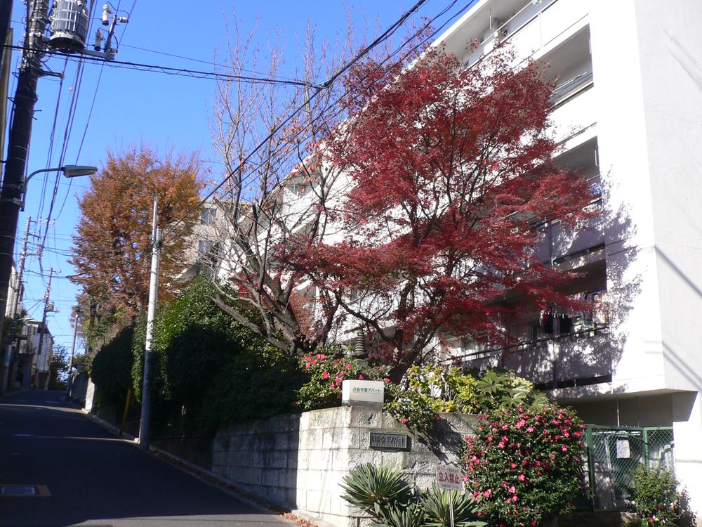 Tokyo, Minato-ku, Shirokanedai 3