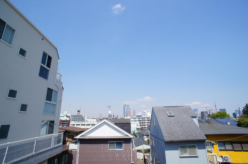 View photos from the local. View from local (April 2013) Shooting