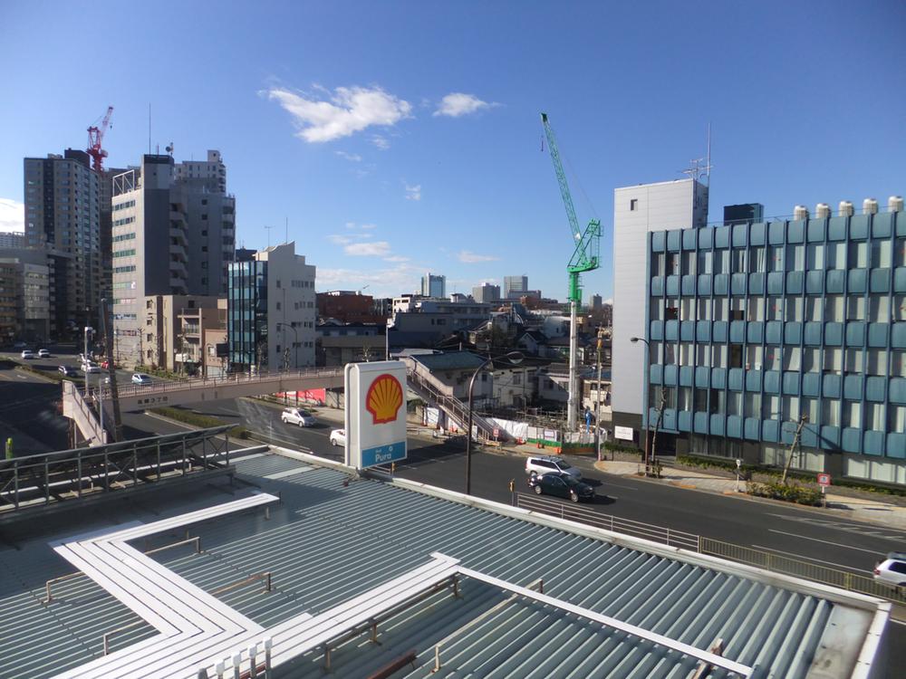 View photos from the dwelling unit. View from the southeast side Western-style (12 May 2013) Shooting
