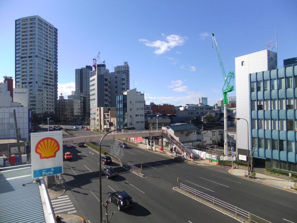 View photos from the dwelling unit. View from the West Balcony (December 2013) Shooting