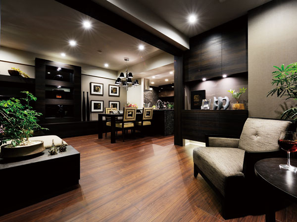 Living.  [The flow here is, Time of bliss slowly disentangle the mind] Away from the hustle and bustle of the city, As the location of the family get together gatherings. Was to cherish the texture even in high-quality, In his hand the space of relaxation. (LIVING DINING KITCHEN)