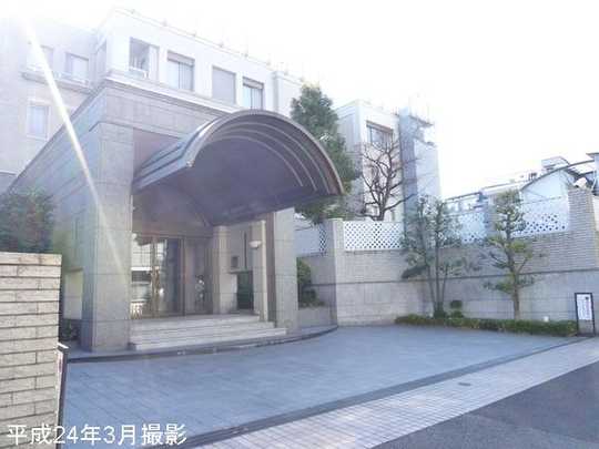 Local appearance photo