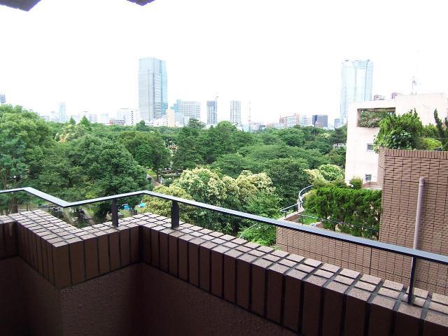 View photos from the dwelling unit