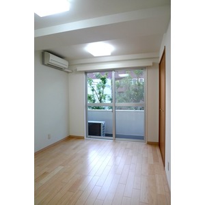 Tokyo, Minato-ku, Moto-Azabu 2