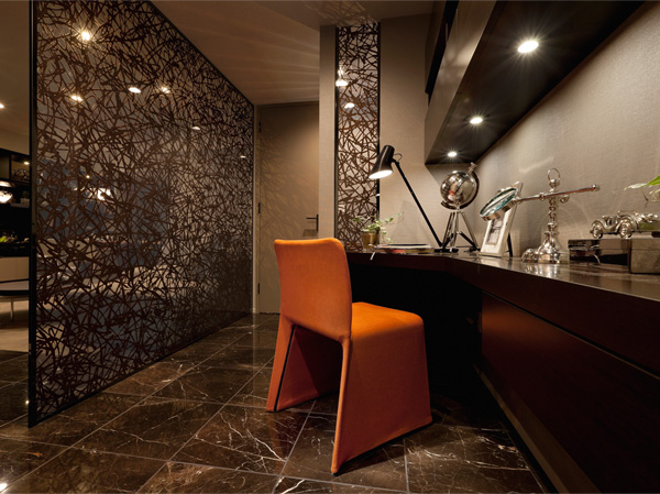 Interior.  [DEN] (70D type / July 2012 shooting)