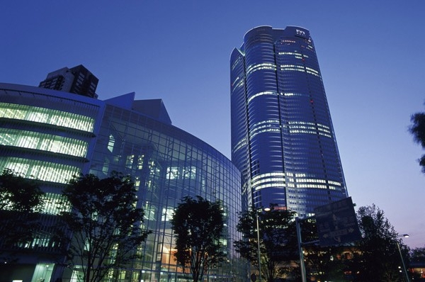 "Roppongi Hills" (a 15-minute walk / About 1170m)