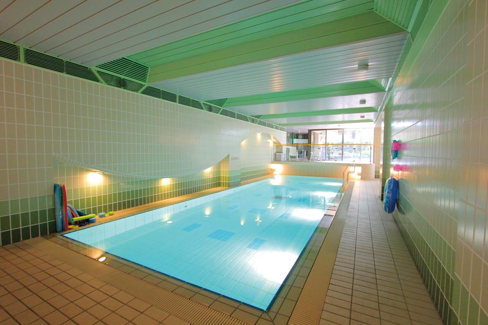 Other common areas. Shared pool