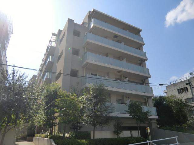 Local appearance photo. Local (10 May 2013) Shooting