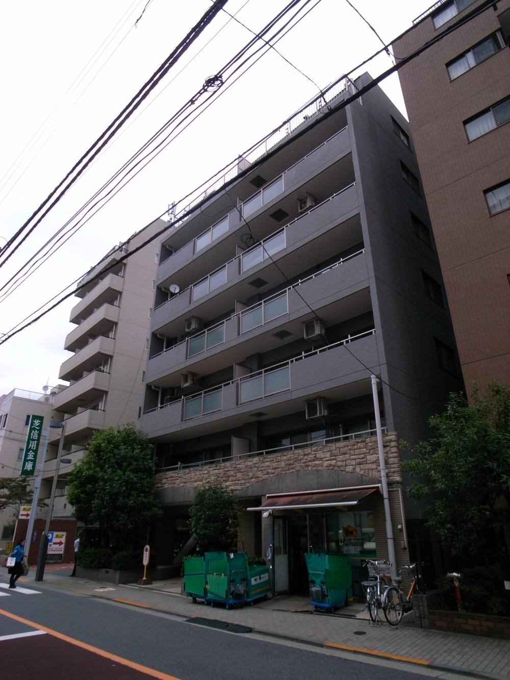 Local appearance photo. appearance