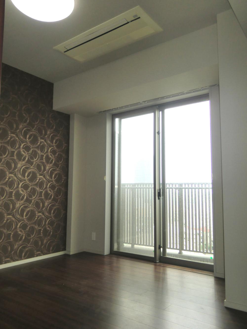 Non-living room. Local (July 2013) Shooting