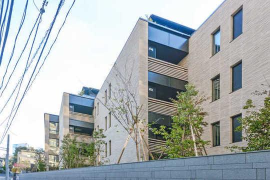 Local appearance photo