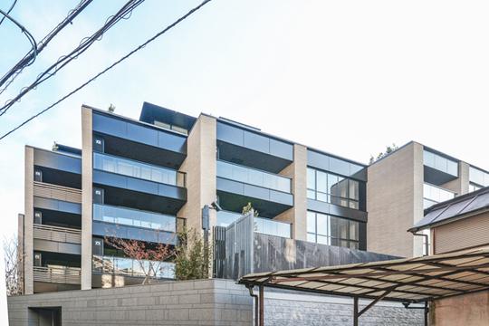 Local appearance photo