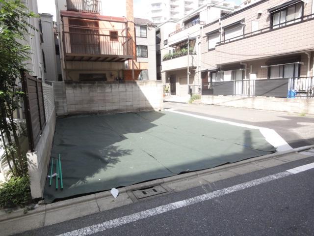 Local land photo. Local (10 May 2013) Shooting