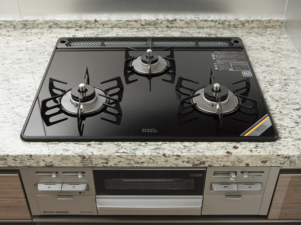 Kitchen.  [Glass top stove] Subjected to glass processing on the surface, Adopt a beautiful glass top stove to look. Oil dirt is likely to take, Easy to clean.