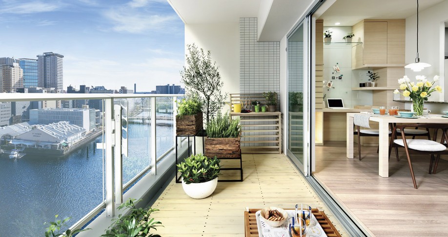 In the window of the model room photo (70Da type), Those obtained by combining the local height of about 35m (11 floors or equivalent) captured view Photos (December 2012 shooting), Slightly different from the actual appearance. Also, View ・ Landscape each floor ・ It varies by each dwelling unit, The future in accordance with the change in the surrounding environment, Current view ・ Landscape is not intended to be guaranteed over future