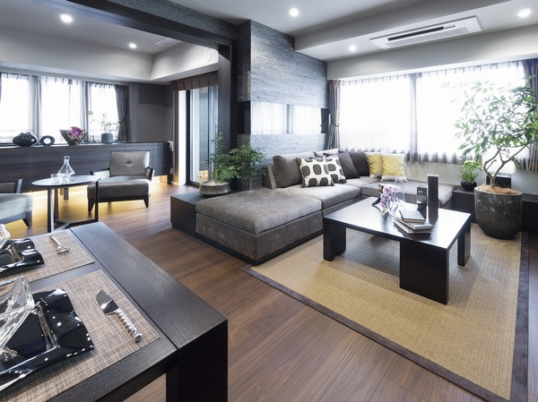 LD, which established a ceiling cassette type air conditioner is also spread and clean ceiling. Let's relax in the bright and airy windowsill