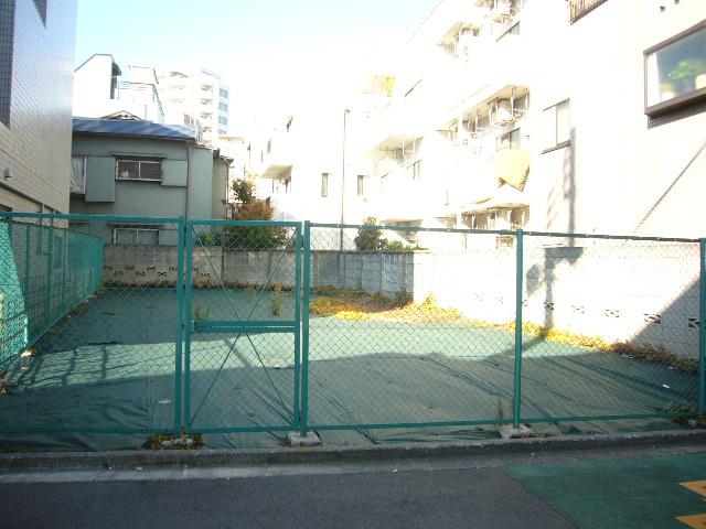 Local land photo. Local (12 May 2013) Shooting