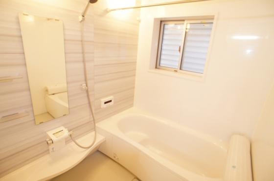 Bathroom. Indoor (July 2013) Shooting