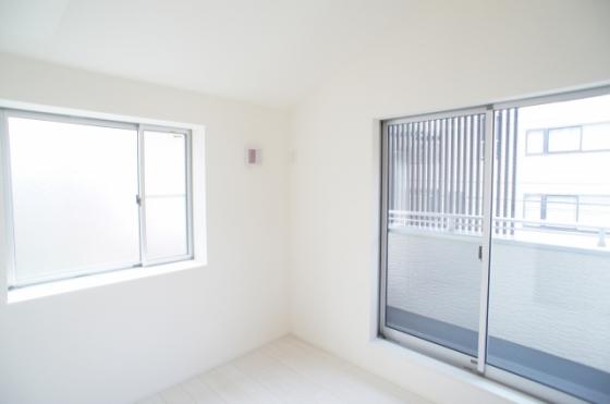 Non-living room. Indoor (July 2013) Shooting