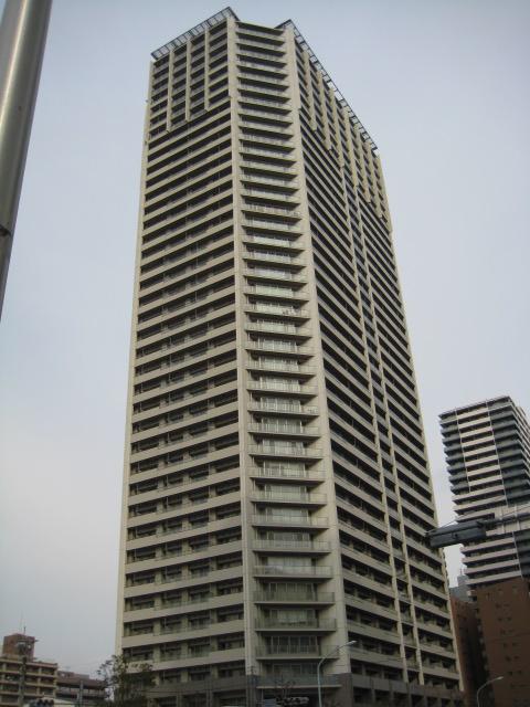 Local appearance photo. Local (August 2012) shooting