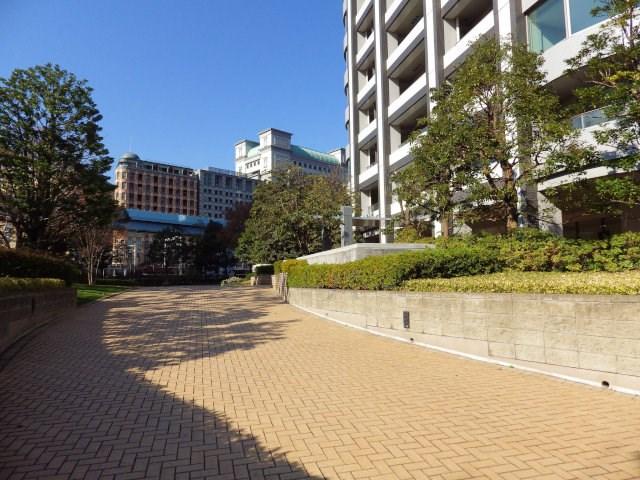 Other local. On-site open space