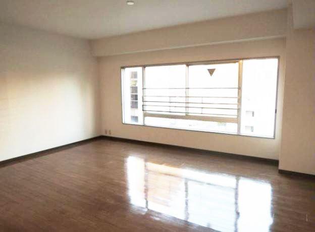 Living. Bright room.