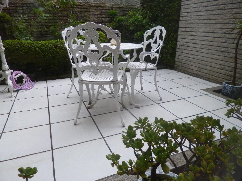 Garden. Local (10 May 2013) Shooting