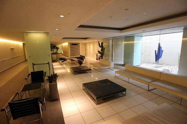 Other common areas. EntranceHall