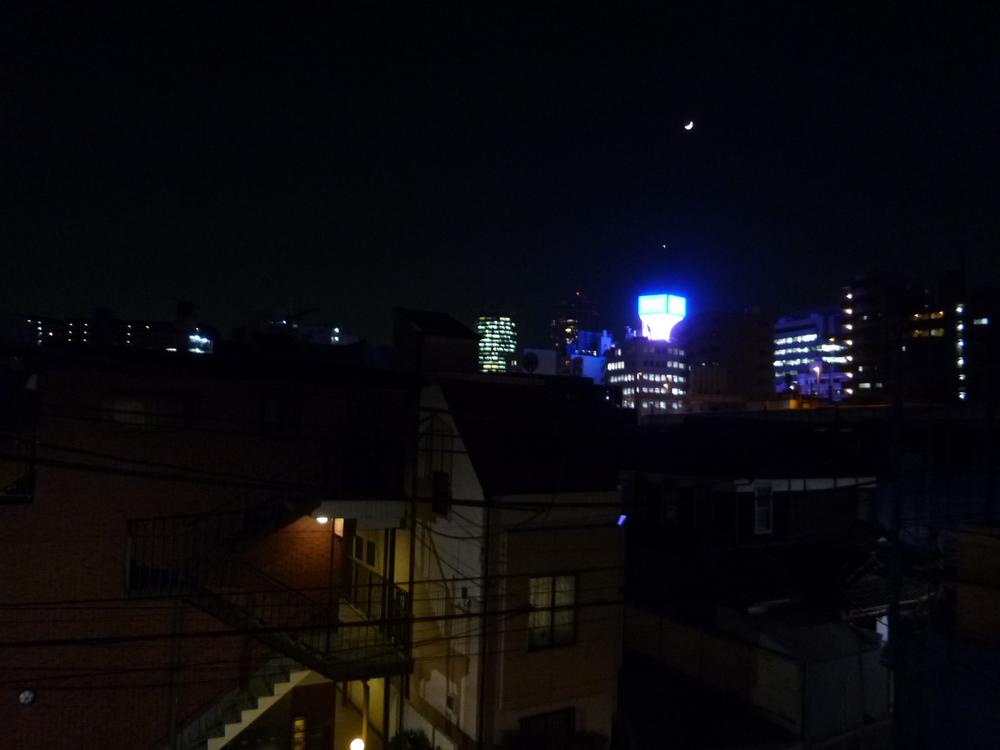 View photos from the dwelling unit. View from the site (December 2013) Shooting