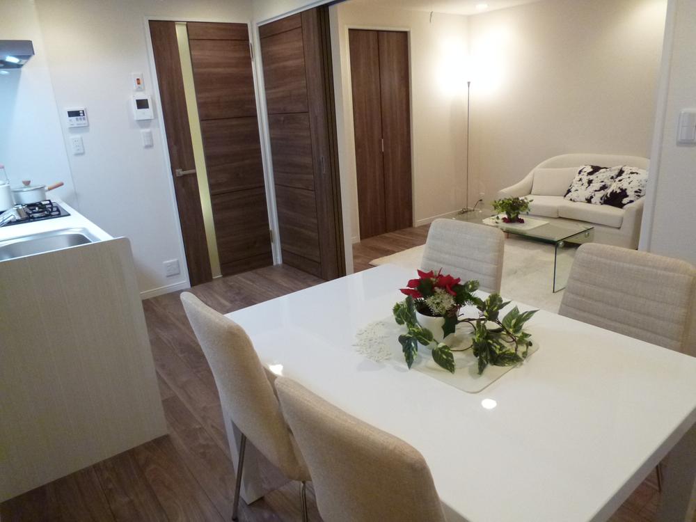 Living. Indoor (12 May 2013) Shooting