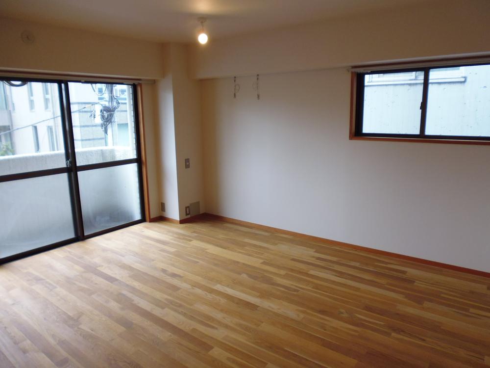 Non-living room. Western-style 8 pledge