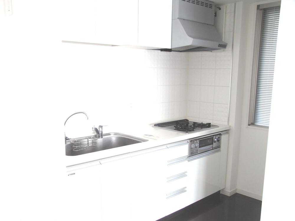 Kitchen. Room (August 2013) Shooting