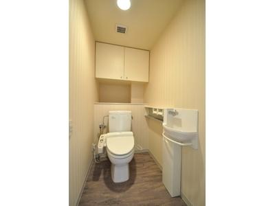 Tokyo, Minato-ku, Nishi-Azabu 3