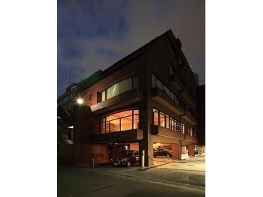 Local appearance photo. Mansion appearance photo