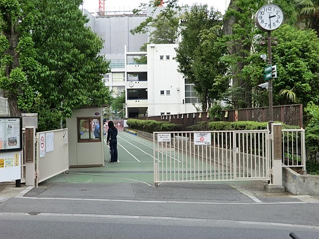 Primary school. Akabane elementary school Up to 800m Akabane elementary school 800m