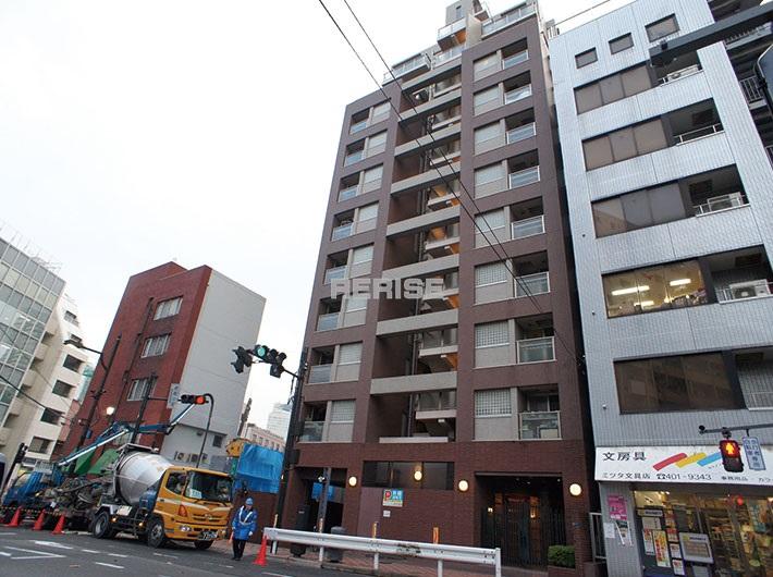 Local appearance photo. tube Management Fee: 9,100 yen / Month repair reserve: 7,600 yen / Month stationed car Places: 30,000 yen / Month