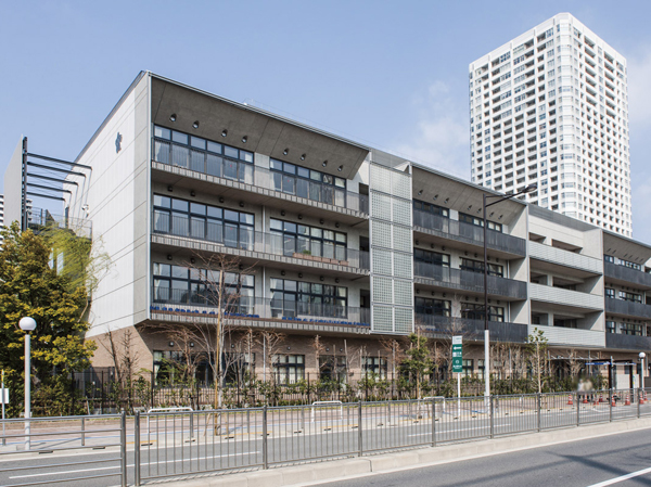 Surrounding environment. Ward Konan elementary school (about 550m ・ 7-minute walk)