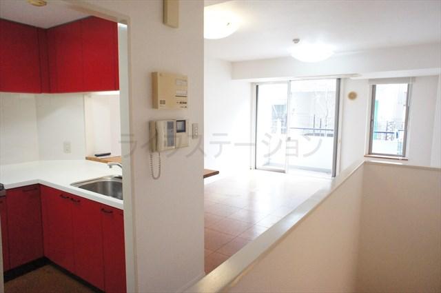 Living. Local (December 17, 2013) Shooting