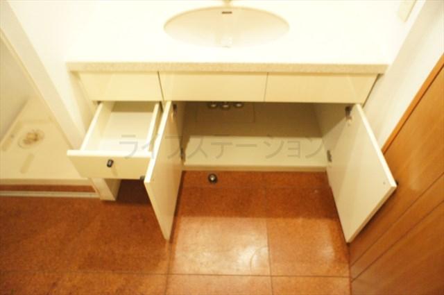 Receipt. Local (December 17, 2013) Shooting