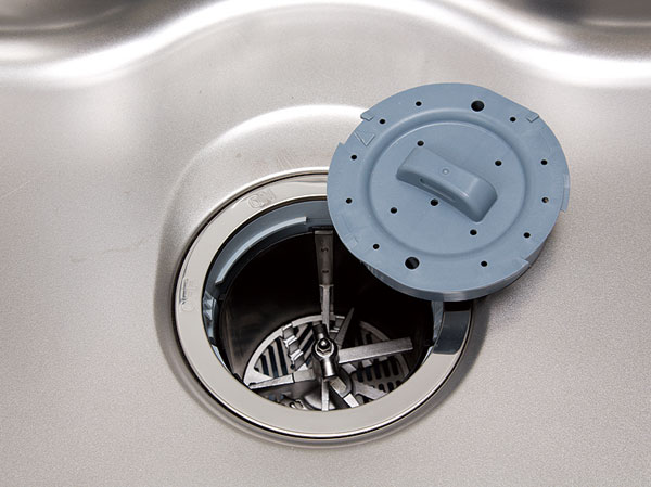 Kitchen.  [disposer] Standard equipped with a disposer that can easily handle the garbage. Since the internal washable Remove, You can keep the sanitary sink.