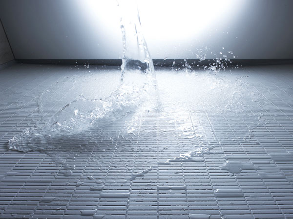 Bathing-wash room.  [Flagstone floor] Excellent quick-drying, It was subjected to non-slip processing, Adopt a flag stone floor. Care easy, It was also considered to safety. (Same specifications)