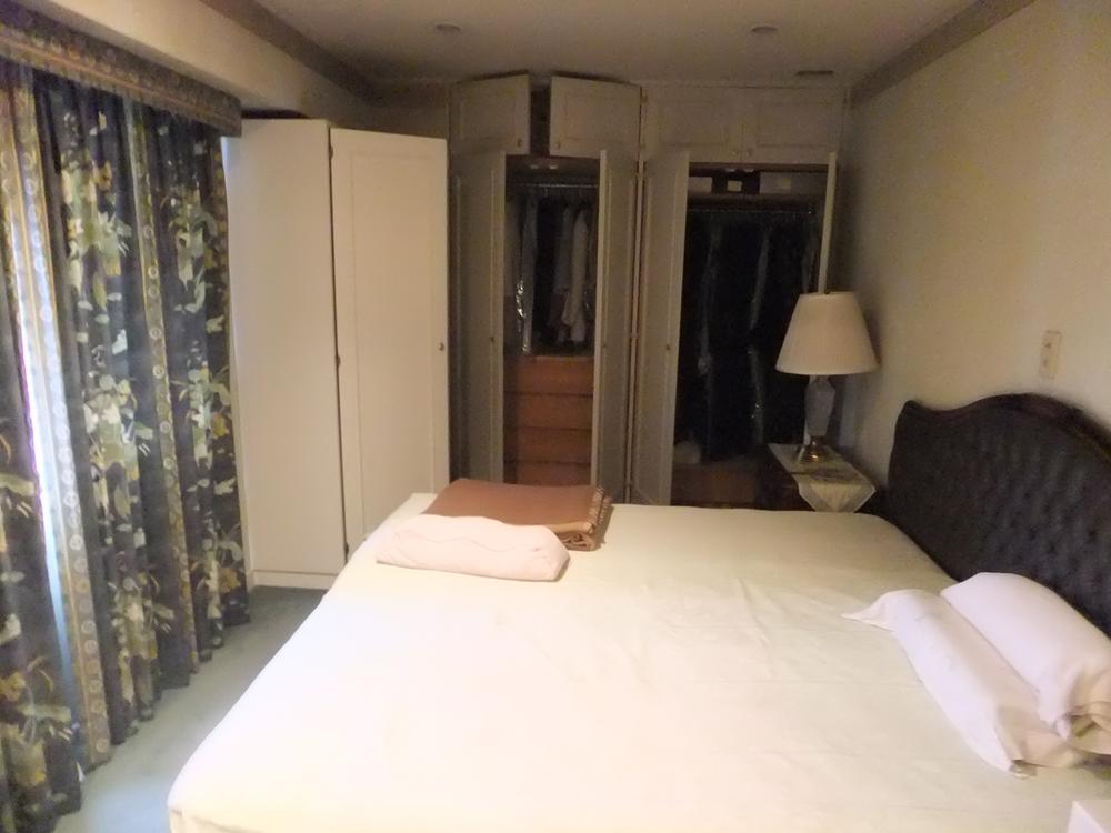 Non-living room. Western-style about 8.0 tatami mats (August 2013) Shooting