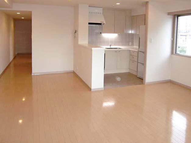 Living. Western-style (another room of the same building)