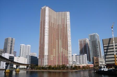 Local appearance photo. The appearance of the Tri-Star form