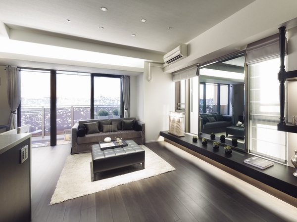 living ・ Dining is a two-sided lighting, Bright and airy